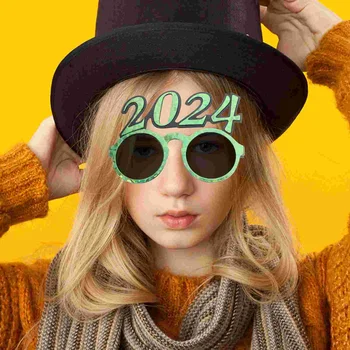 4 Шт Декор выпускного вечера 2024 Очки Реквизит для фотосессии Пластиковая новогодняя одежда для глаз Используйте очки Eyewear Eyeglasses  10