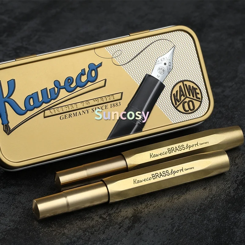 Авторучка Kaweco Sport из латуни с наконечником 0,5 мм и 0,7 мм, упакованная в ностальгическую подарочную коробку Kaweco, которую можно носить с собой повсюду.