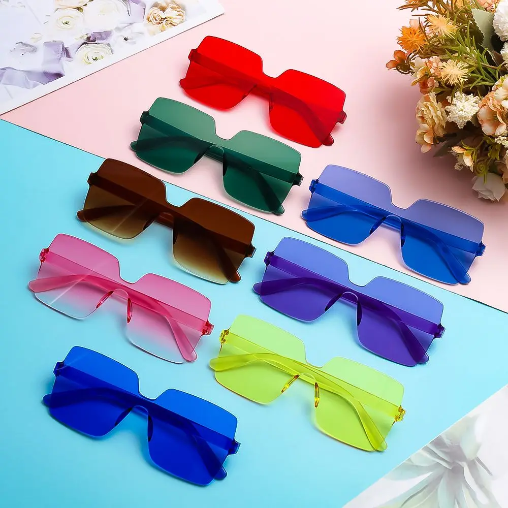 Аксессуары Прозрачные Модные Квадратные Солнцезащитные очки Солнцезащитные очки для Женщин Без оправы